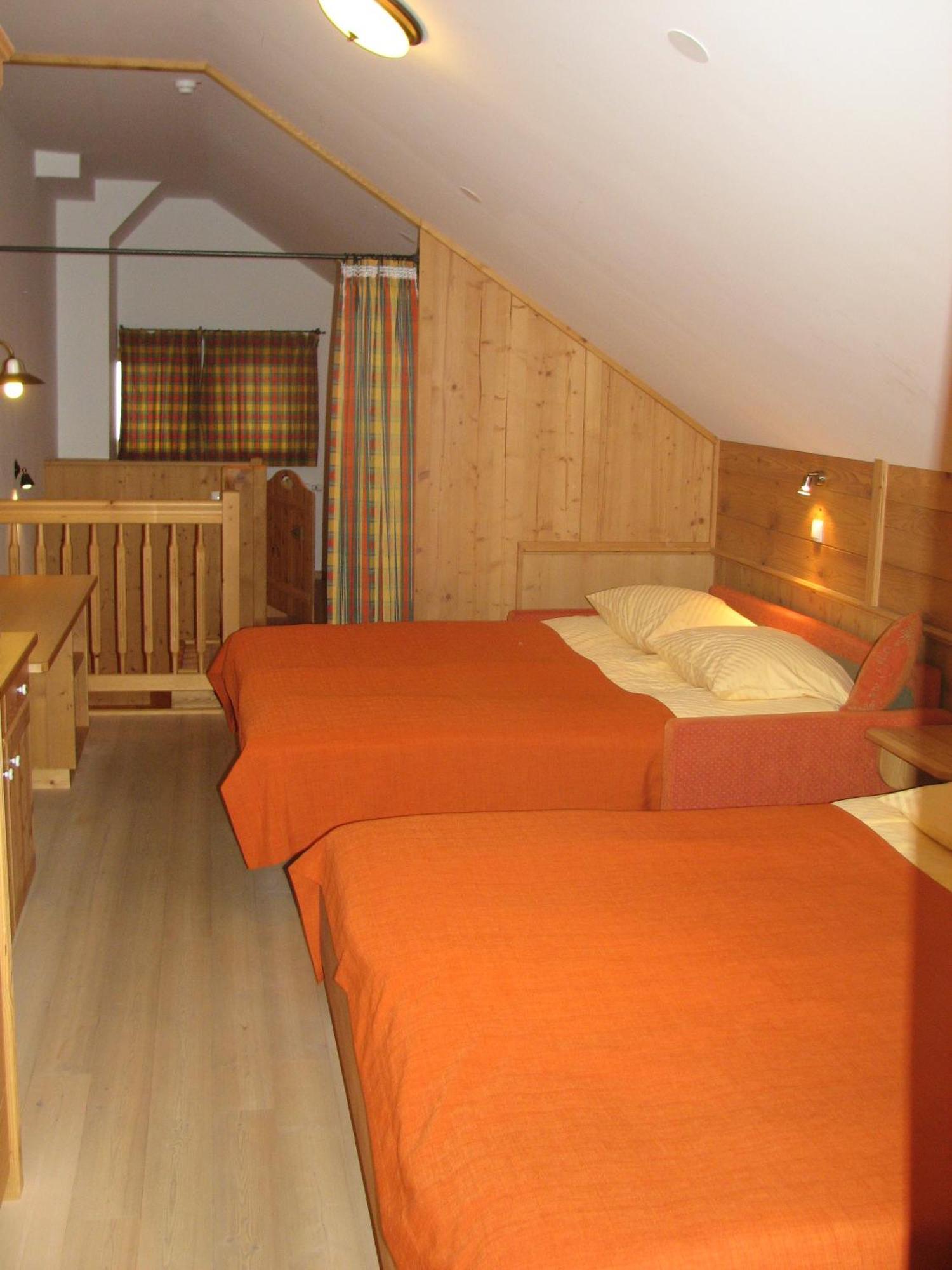 Alpska Perla Apartments เชียร์คโน ห้อง รูปภาพ