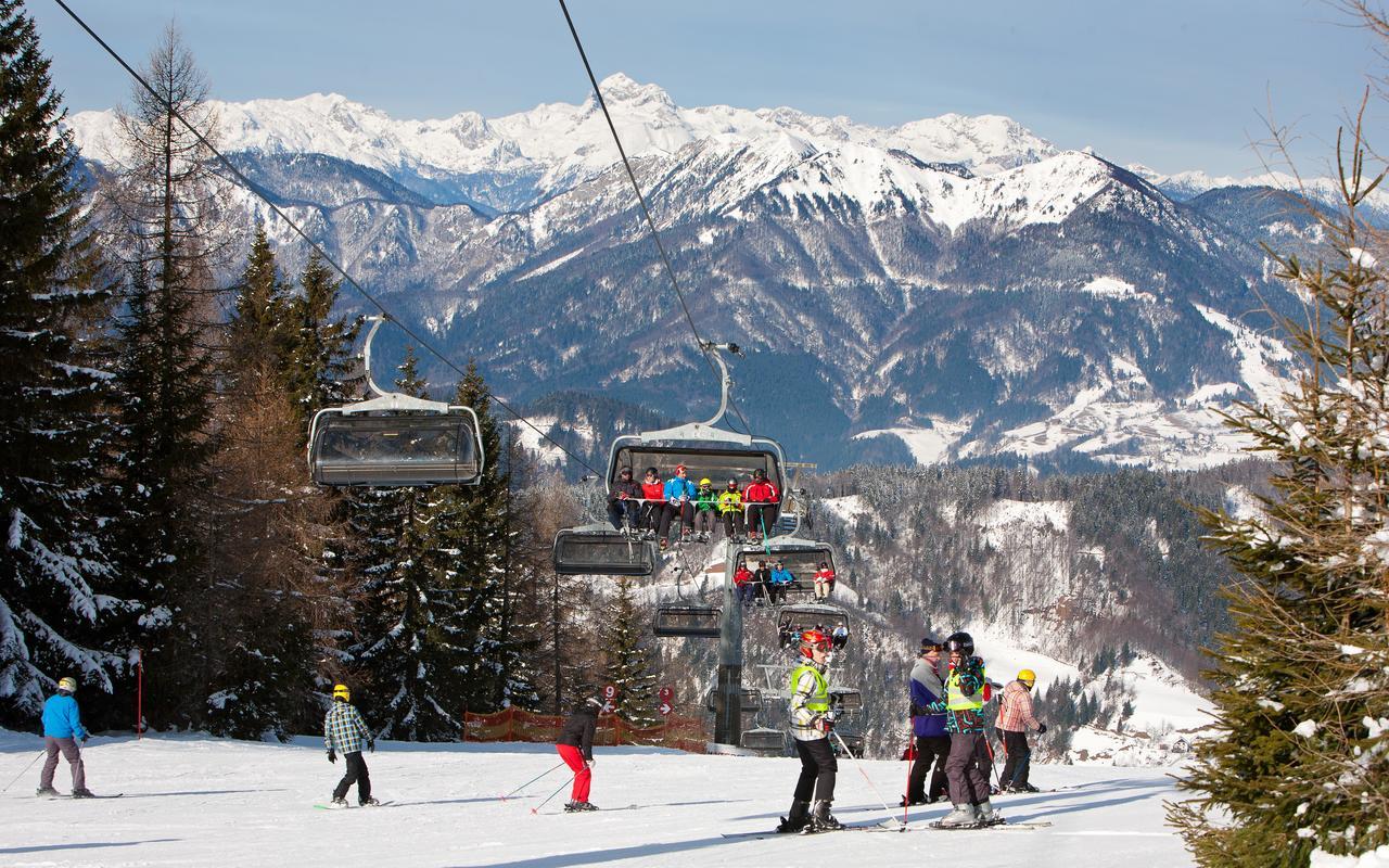 Alpska Perla Apartments เชียร์คโน ภายนอก รูปภาพ