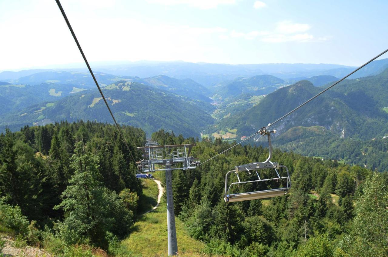 Alpska Perla Apartments เชียร์คโน ภายนอก รูปภาพ